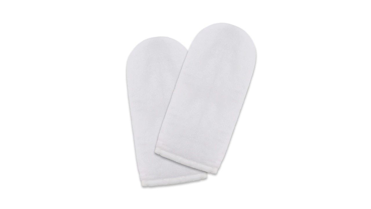 Towelling_Mittens_for_Paraffin_Treatment_-_Whitejpg – Rapple Two white oven mitts overlapping on a white background, ready for handling hot dishes.